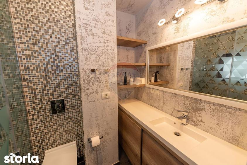 Apartament cu 4 camere, mobilat în Libertății