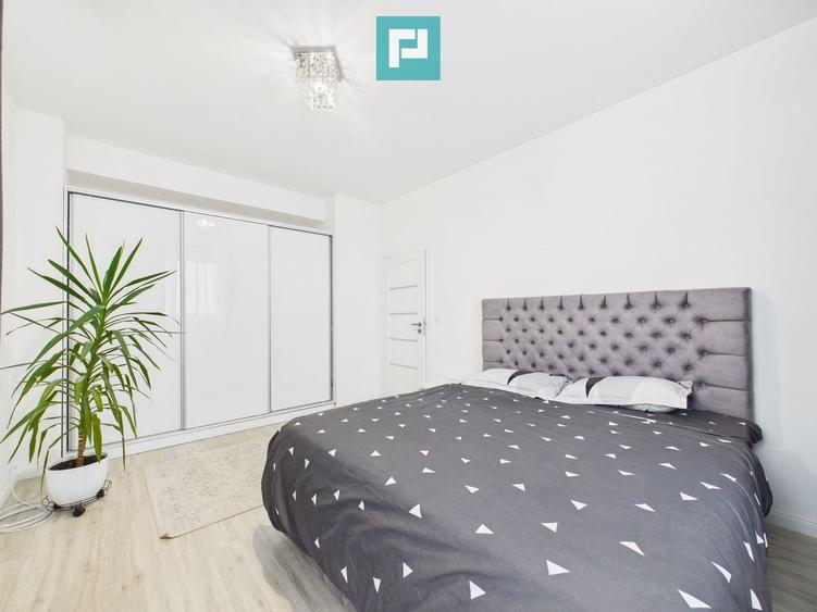 Apartament cu 3 camere semidecomandat, mobilat în UTA