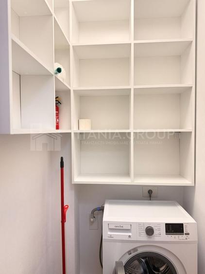Apartament cu 2 camere decomandat, mobilat în Tractorul