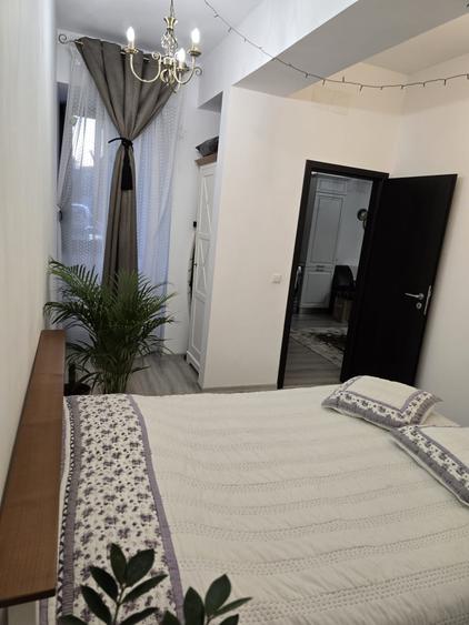 Apartament cu 2 camere semidecomandat în Liteni