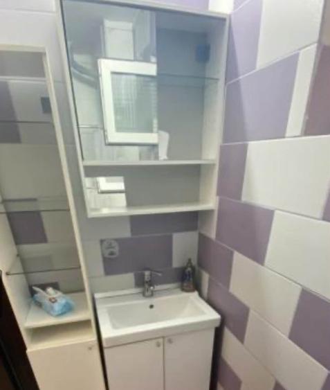 Apartament cu 2 camere semidecomandat în Tomis Nord
