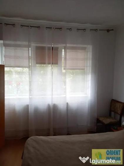 Apartament cu 2 camere semidecomandat în Tomis III