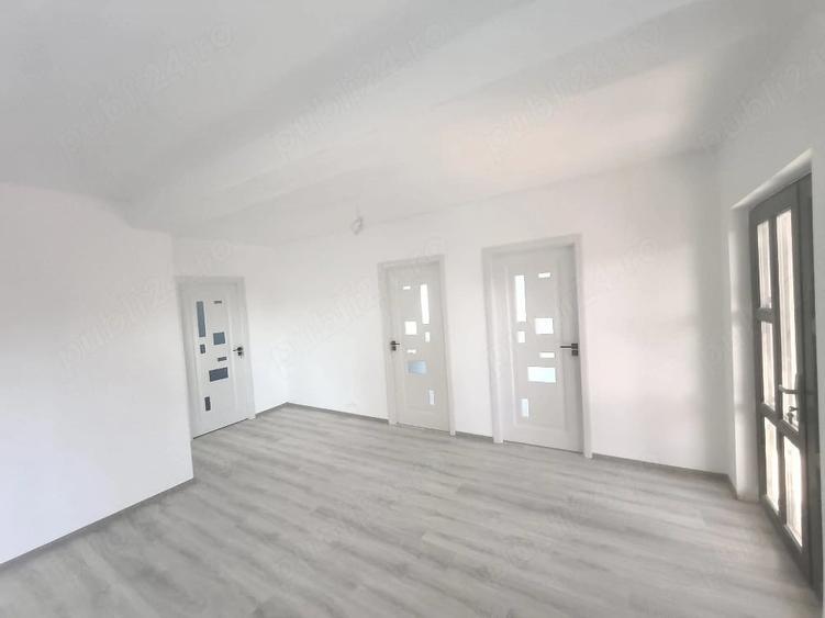 Casă cu Teren 550 Mp în Braniștea