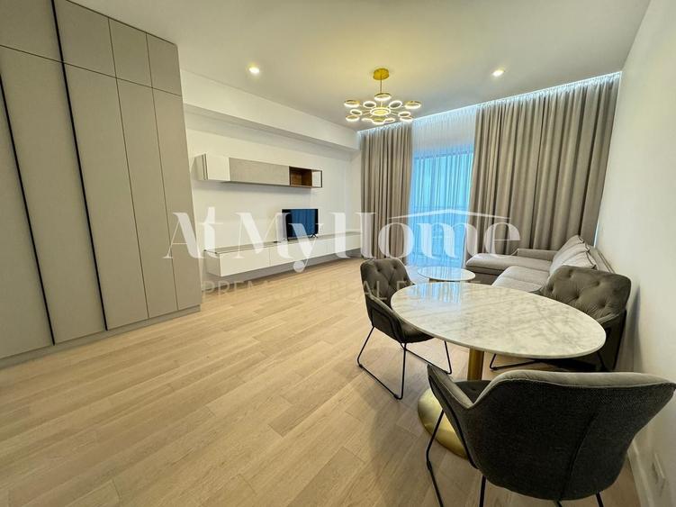 Apartament cu 2 camere decomandat, mobilat în Barbu Văcărescu