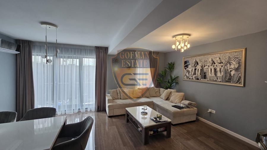 Apartament cu 5 camere decomandat, mobilat în Tomis Plus