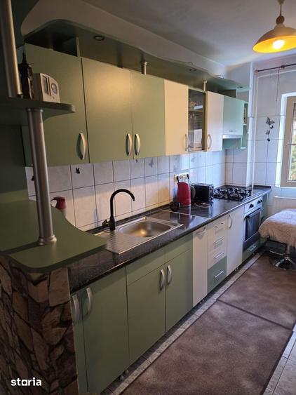 Apartament cu 3 camere în Scriitorilor