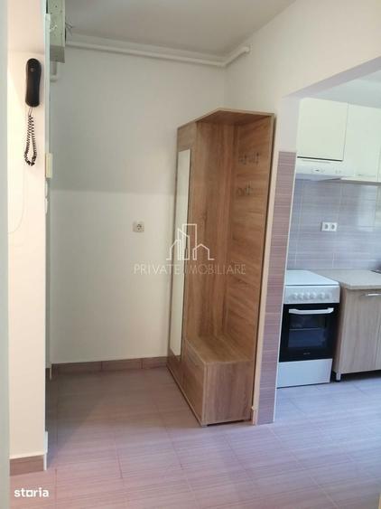 Apartament cu 2 camere decomandat în Mureșeni