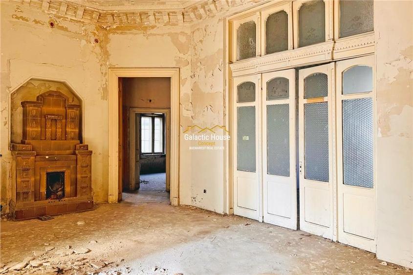 Casă individuală cu 15 camere cu Teren 1725 Mp în Dorobanți