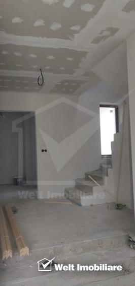 Casă individuală cu 5 camere cu Canalizare în Aiton