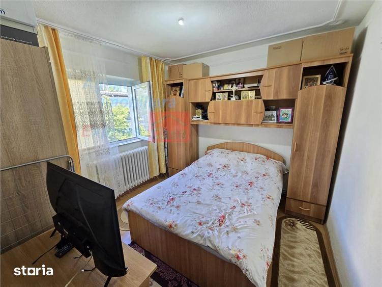 Apartament cu 2 camere decomandat în Mircea cel Bătrân