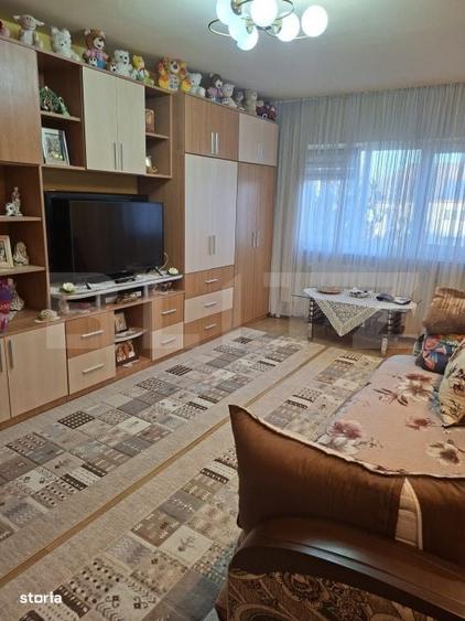 Apartament cu 3 camere decomandat în Sfântu Ilie
