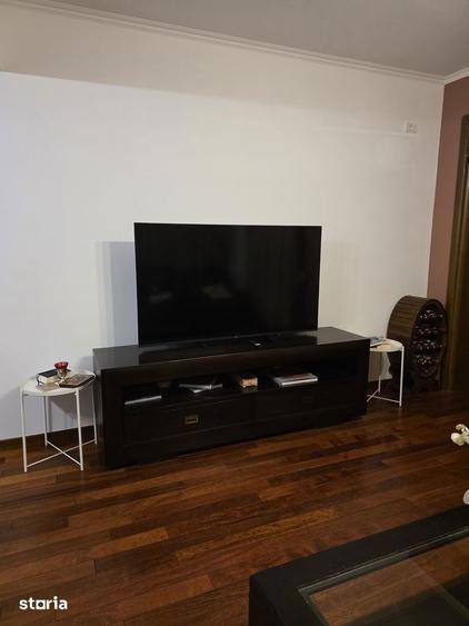 Apartament cu 3 camere în Bucureștii Noi