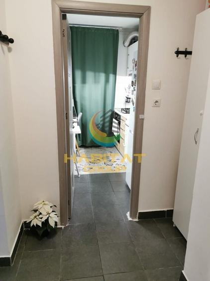 Apartament cu 2 camere semidecomandat, mobilat în Alexandru Obregia