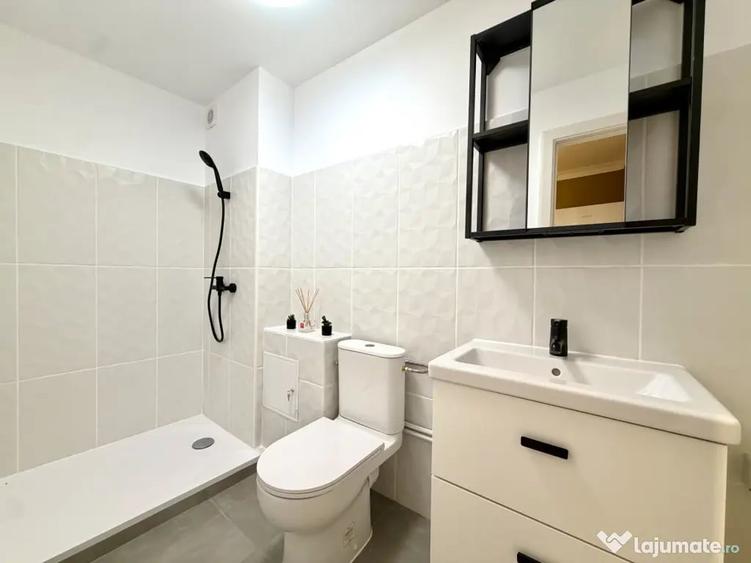 Garsonieră semidecomandată în Central