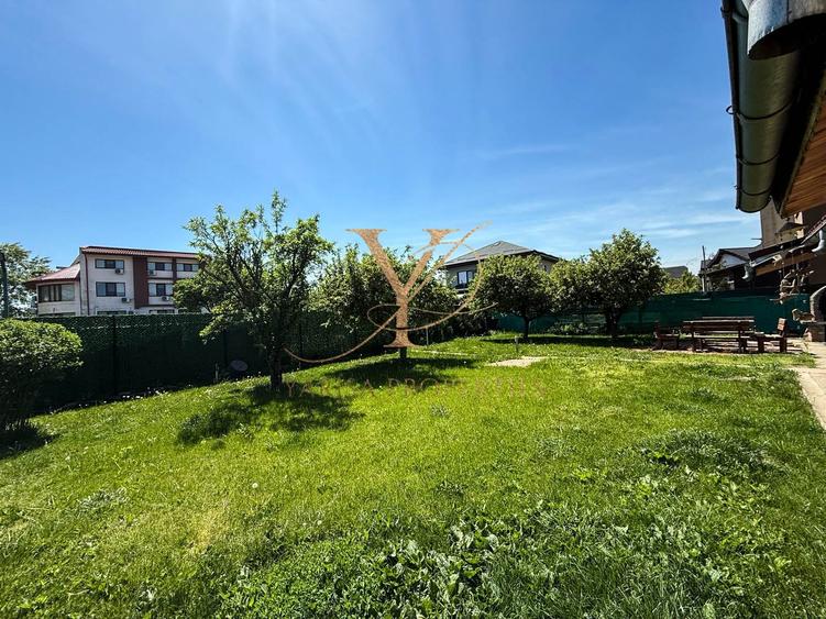 Casă individuală cu 14 camere cu Garaj în Odăile