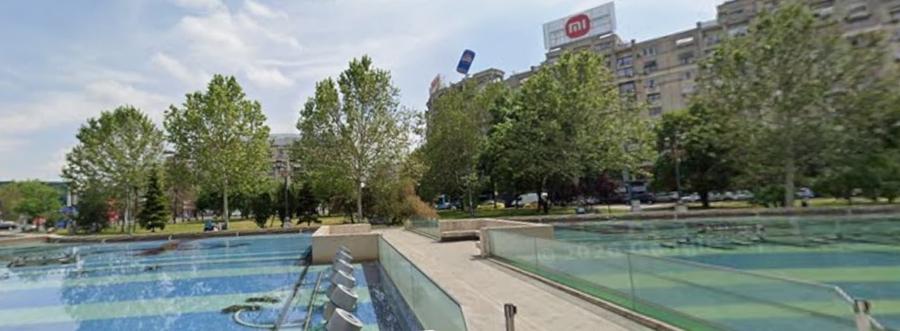 Apartament cu 4 camere în P-ța Unirii