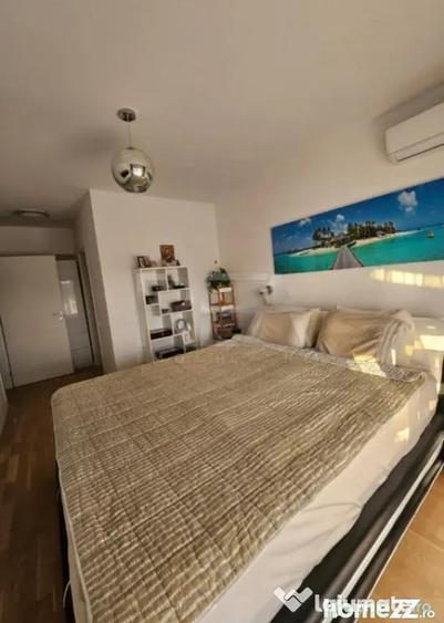 Apartament cu 3 camere decomandat în Domenii