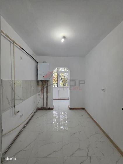 Apartament cu 2 camere decomandat în Dacia
