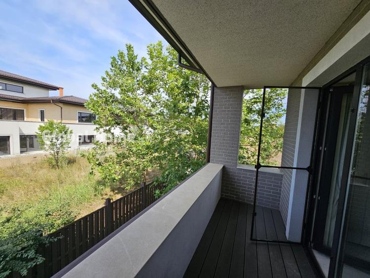 Duplex cu 7 camere cu Canalizare în Pipera