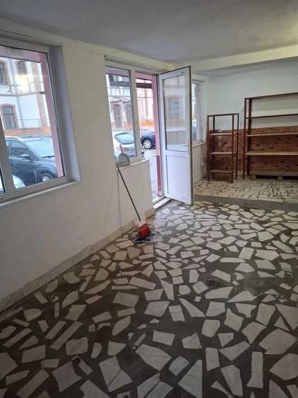 Spațiu comercial, de 59 mp, în Central