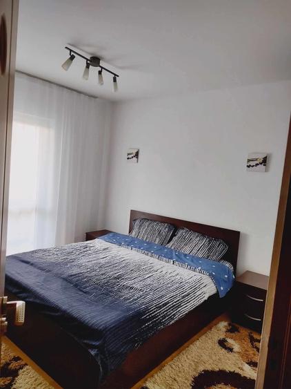 Apartament cu 2 camere decomandat în Lisaura