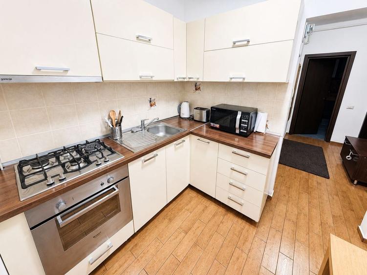 Apartament cu 2 camere decomandat în Floreasca