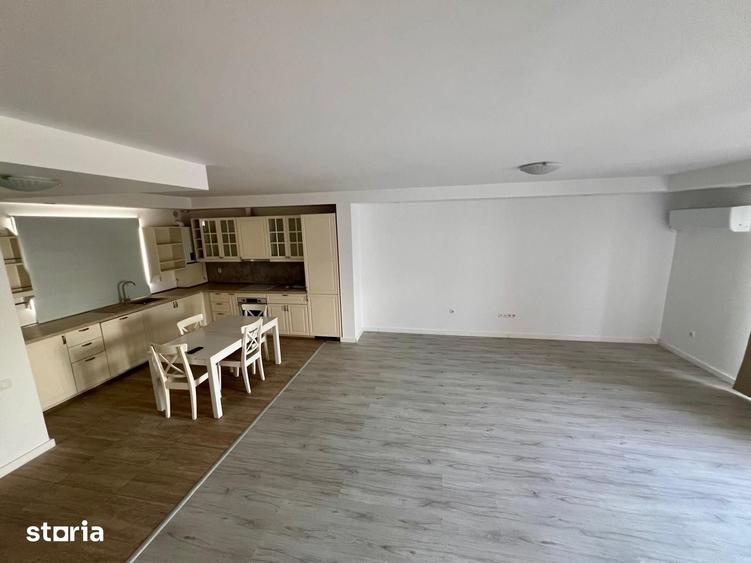 Casă cu 4 camere cu Teren 60 Mp în Ștefăneștii de Jos