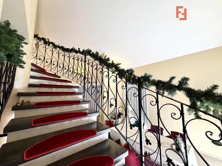 Casă cu 5 camere cu Teren 1000 Mp în Braytim