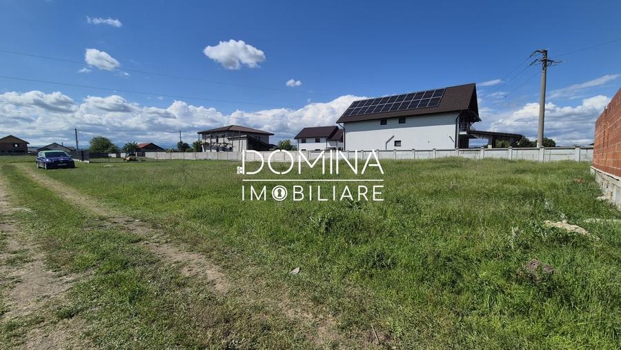 Teren Construcții intravilan de 550 mp, în Sud