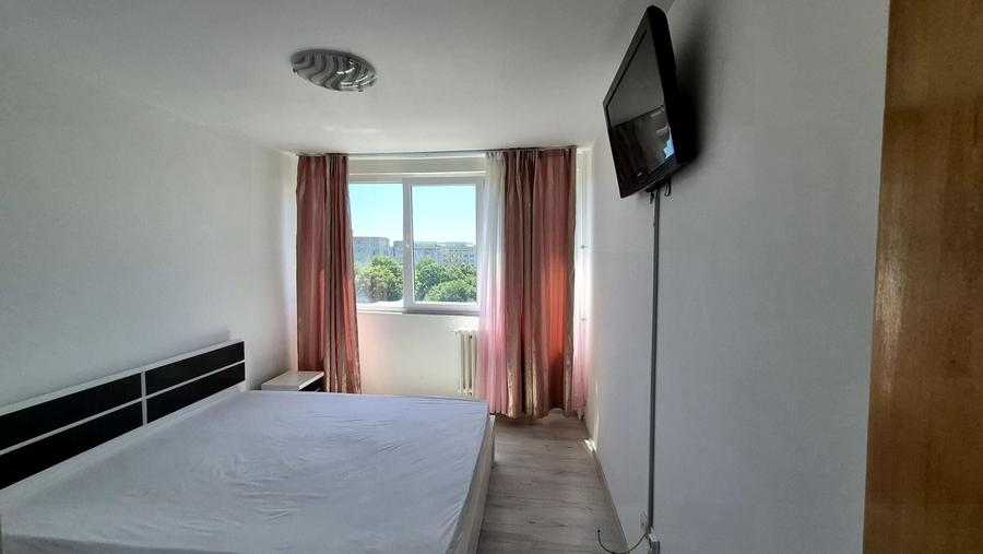 Apartament cu 2 camere semidecomandat, mobilat în Berceni
