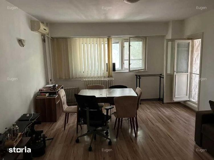 Apartament cu 3 camere în Centrul Civic
