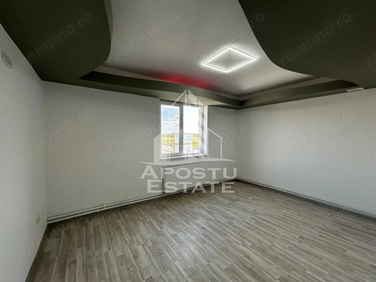 Spațiu comercial, de 350 mp, în Giarmata