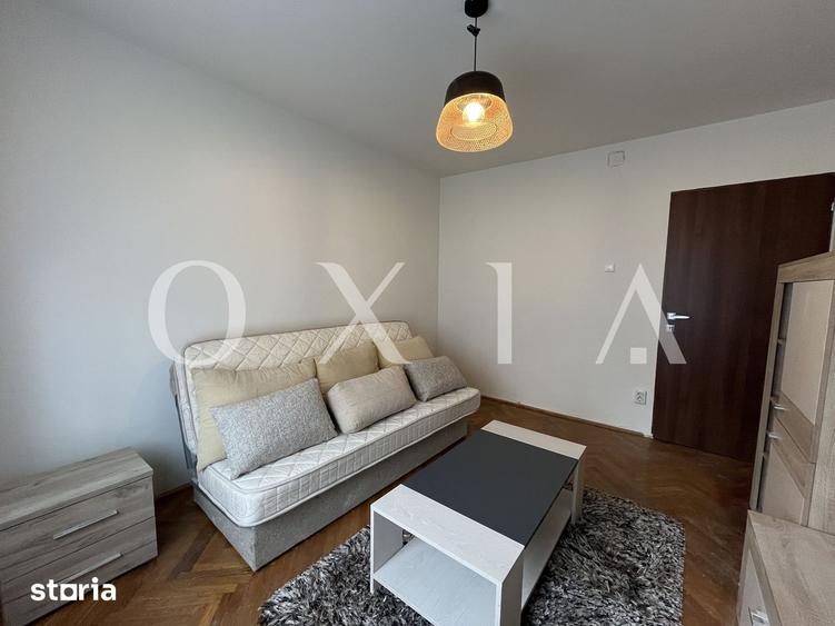 Apartament cu 3 camere semidecomandat, mobilat în Complex Studențesc