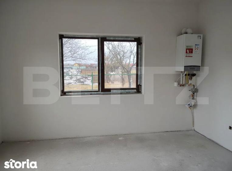 Casă cu 4 camere cu Teren 750 Mp în Jucu