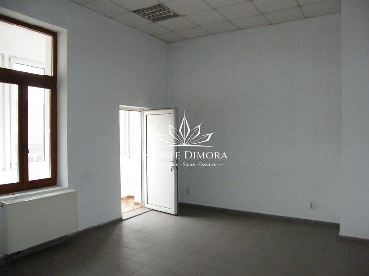 Birou, de 67 mp, în Ultracentral