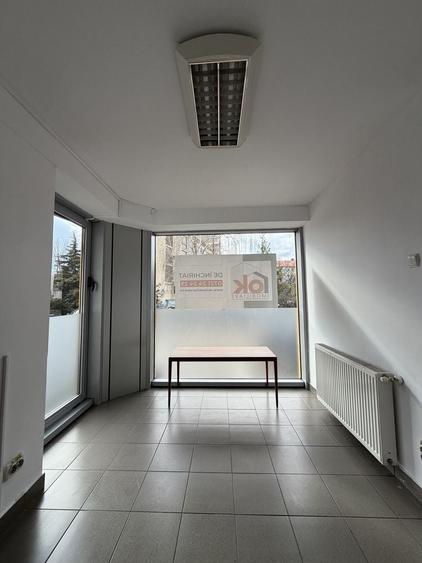 Spațiu comercial, de 100 mp, în Ultracentral