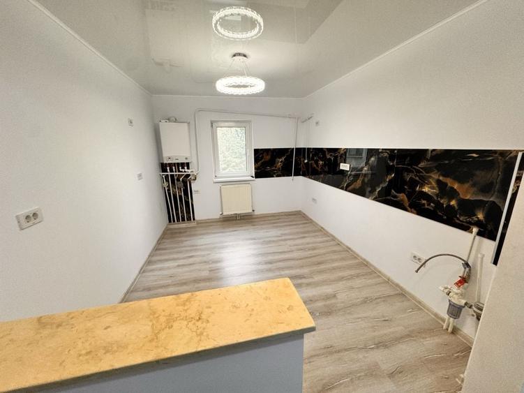 Apartament cu 3 camere decomandat în Dorobanți