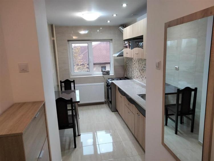 Apartament cu 2 camere semidecomandat, mobilat în Iancului