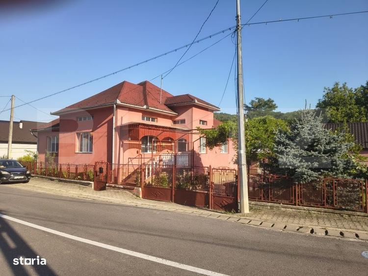Casă cu 4 camere în Codor
