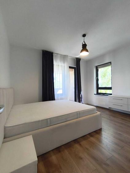 Apartament cu 3 camere decomandat în Bucium