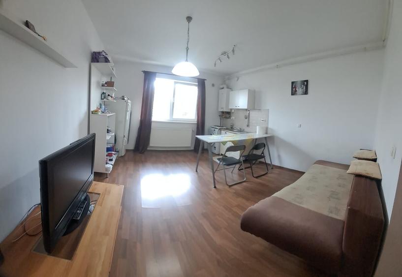 Garsonieră nedecomandată în Sânpetru