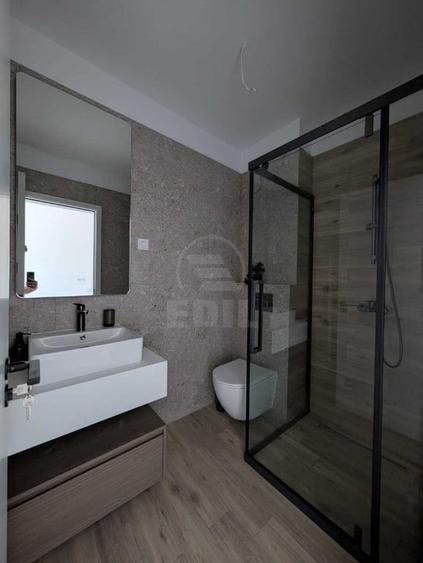 Inchiriere Apartament 3 camere semidecomandat, 70 mp,Tineretului - 10
