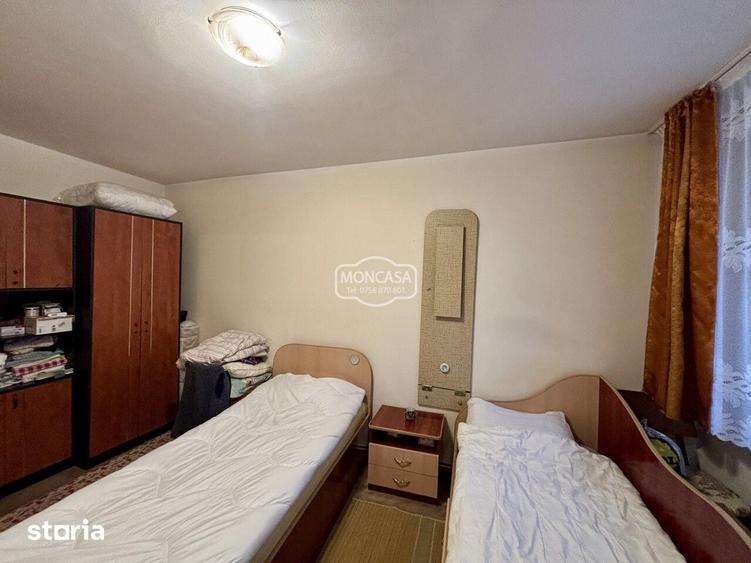 Spațiu comercial, de 85 mp, în Central
