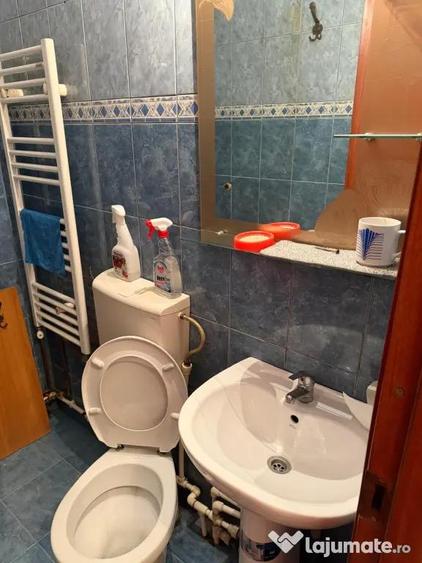Garsonieră decomandată în Galata