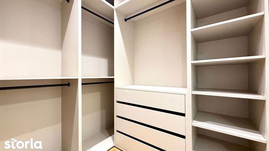 Apartament cu 3 camere, mobilat în Central