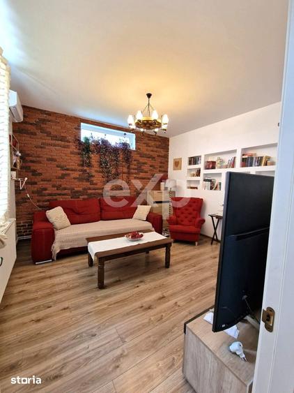 Casă cu 6 camere cu Teren 1500 Mp în Răzvad