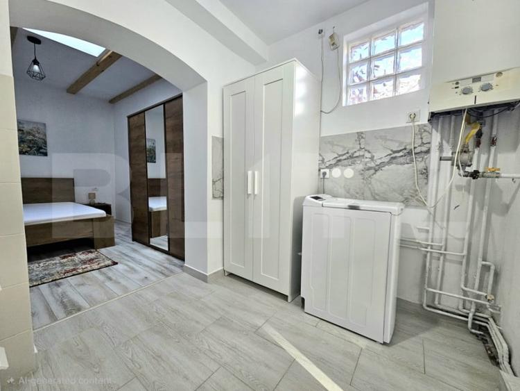 Casă cu 2 camere cu Teren 20 Mp în Central