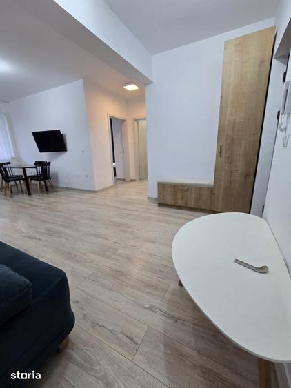 Apartament cu 3 camere decomandat în Baciu