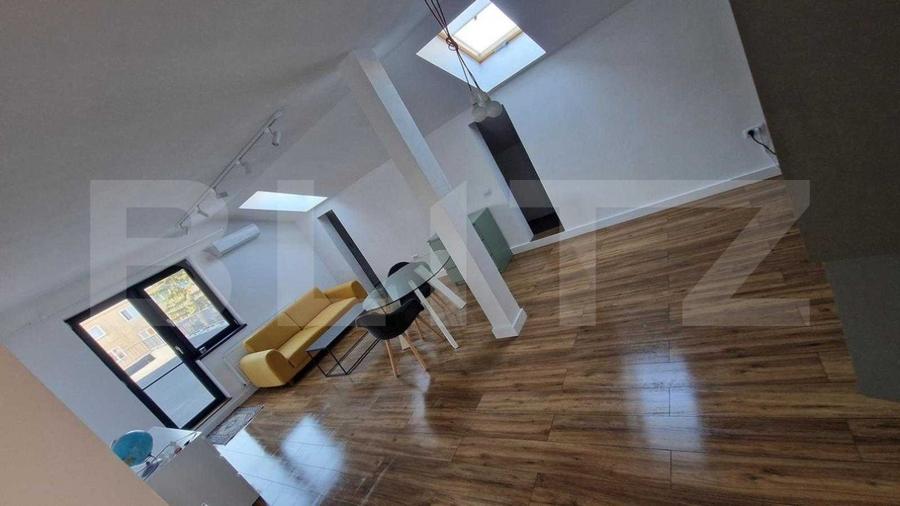 Apartament cu 3 camere decomandat, mobilat în Florilor