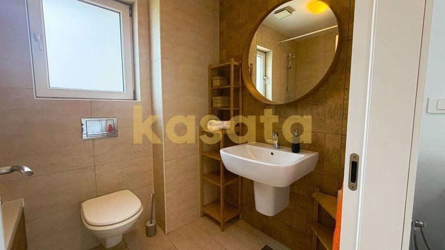 Apartament cu 2 camere decomandat, mobilat în Floreasca